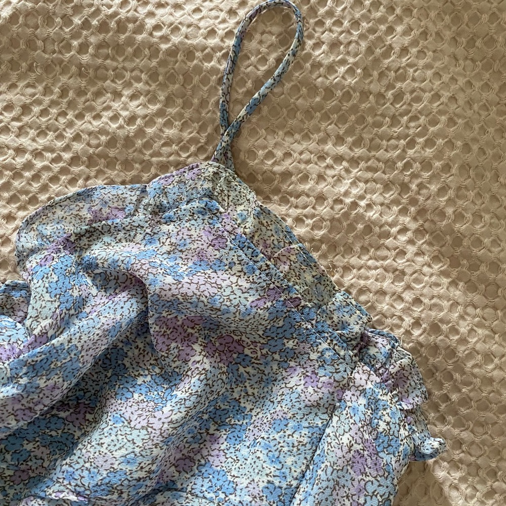 Floral Ruched Camisole Top - Picture 4 of 6